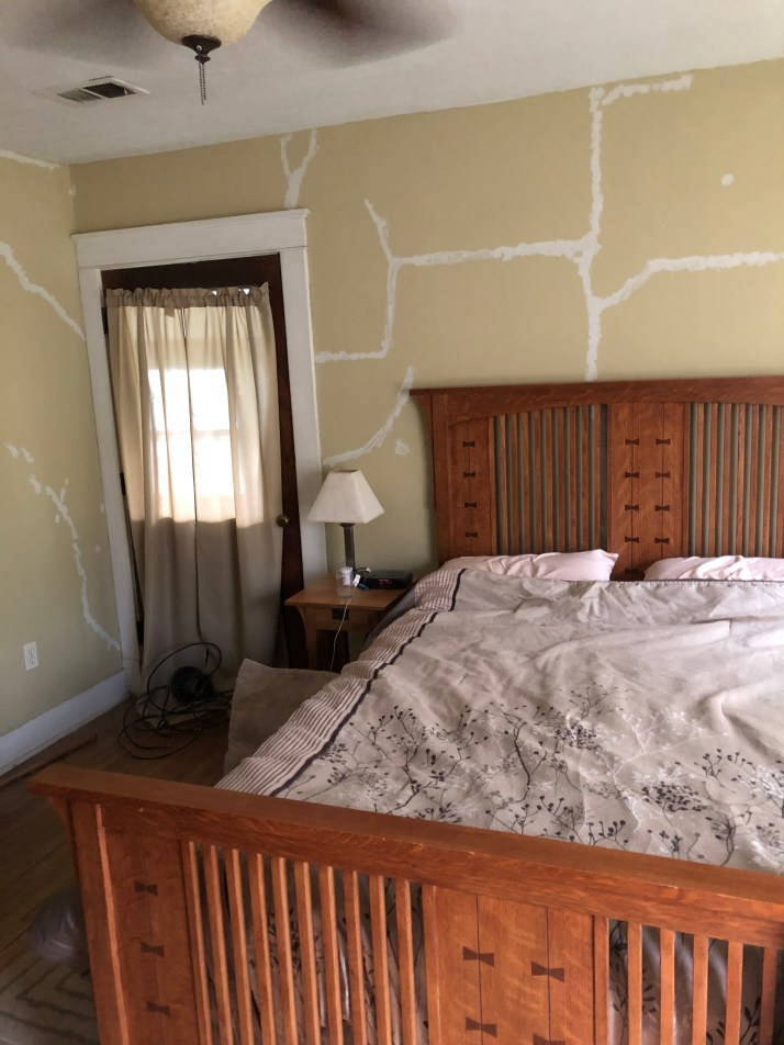 091869DE-AA0E-437F-A2B0-33DAC2B512B1